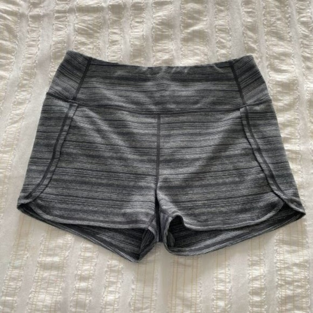 Zella Bike Shorts - Black/Gray Stripe - size Large